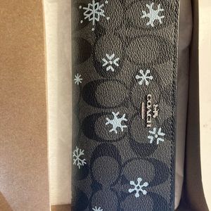 Coach Wallet NWT